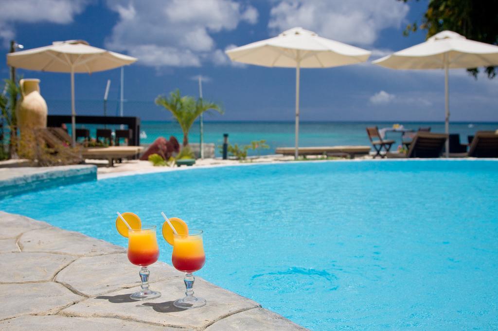 Hotel Ocean Beauty Pereybere Beach Exterior foto