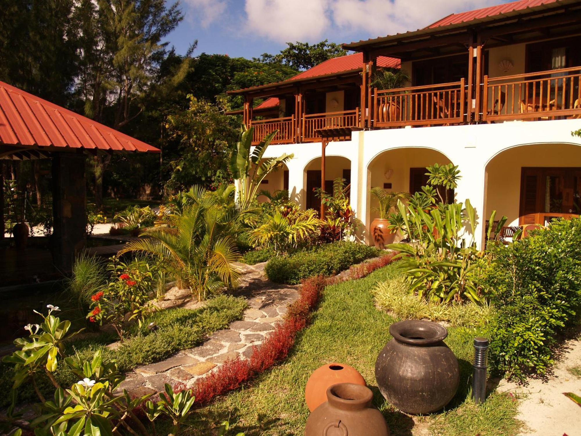 Hotel Ocean Beauty Pereybere Beach Exterior foto
